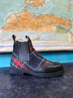 Penelope Chilvers Vintage Plaid Tartan Red Black Leather Chelsea Boots